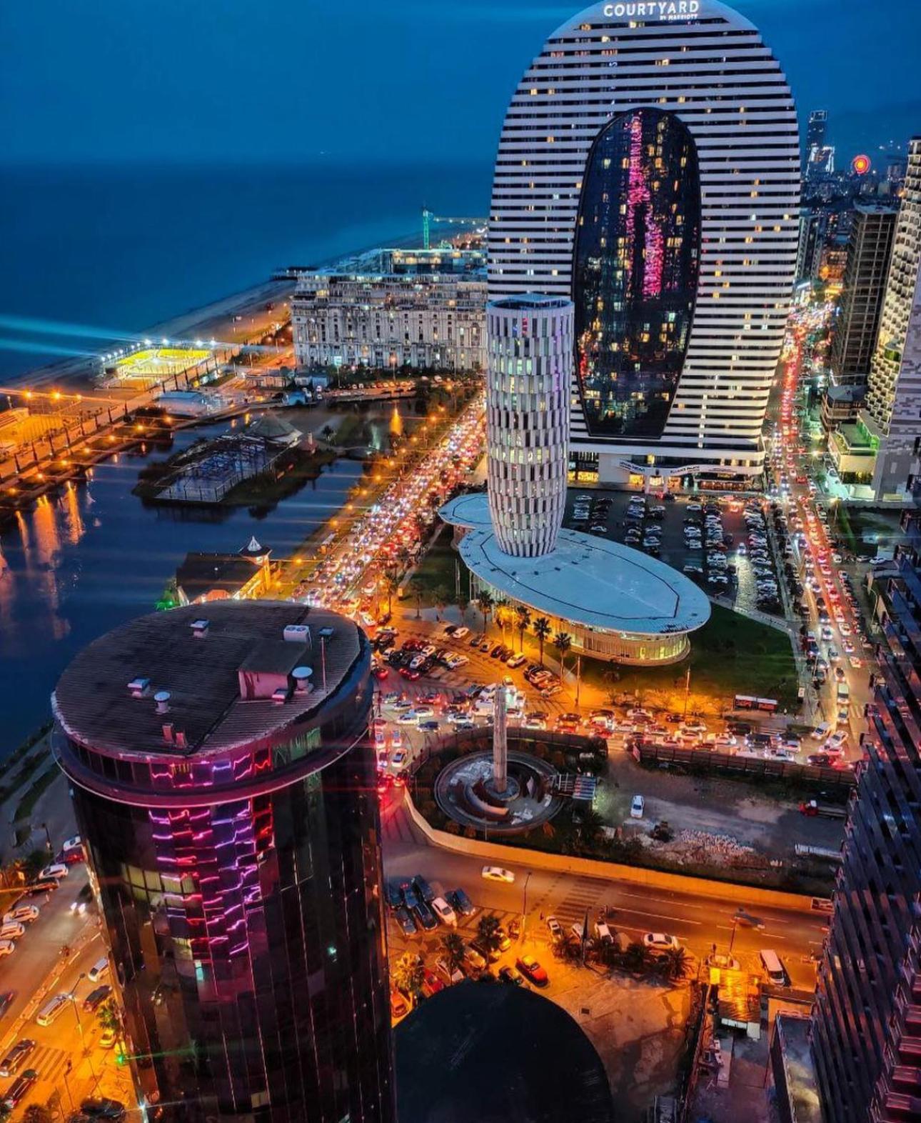Orbi City Aparthotel 바투미 외부 사진