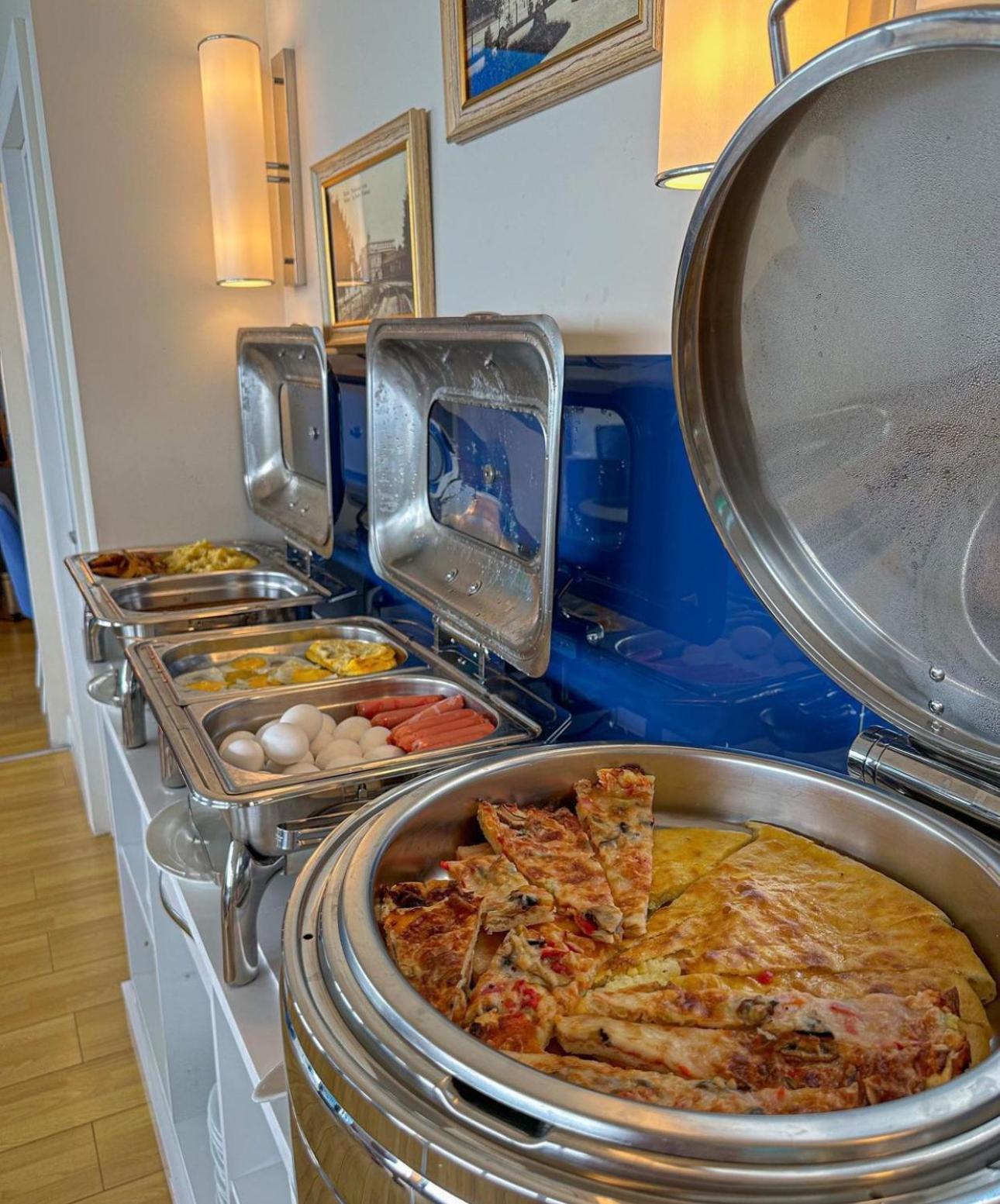 Orbi City Aparthotel 바투미 외부 사진