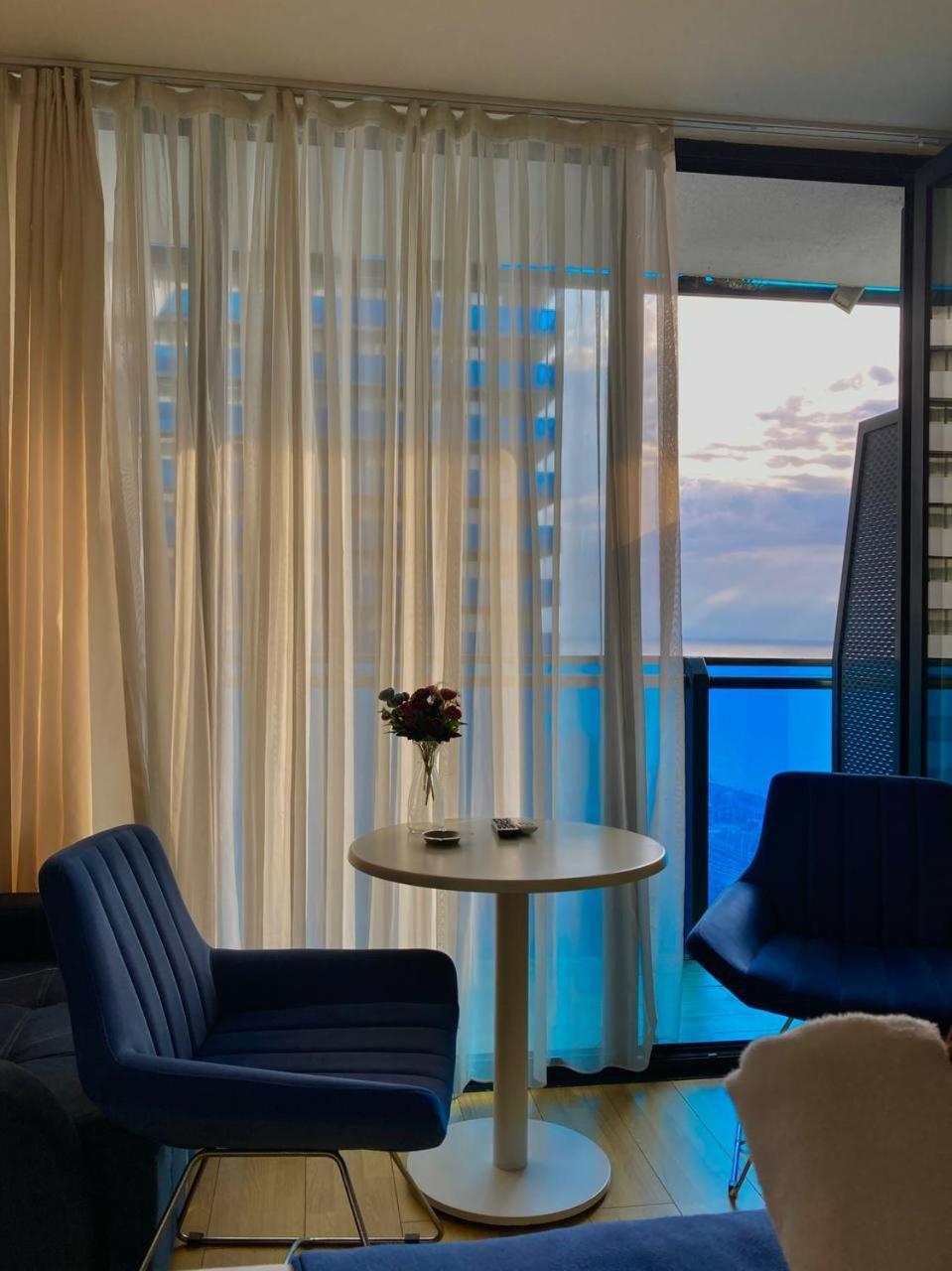 Orbi City Aparthotel 바투미 외부 사진