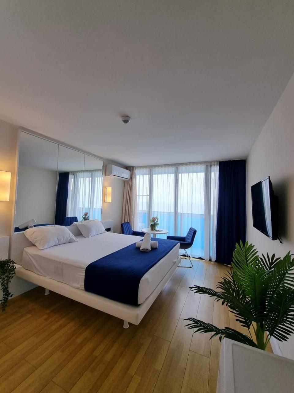 Orbi City Aparthotel 바투미 외부 사진