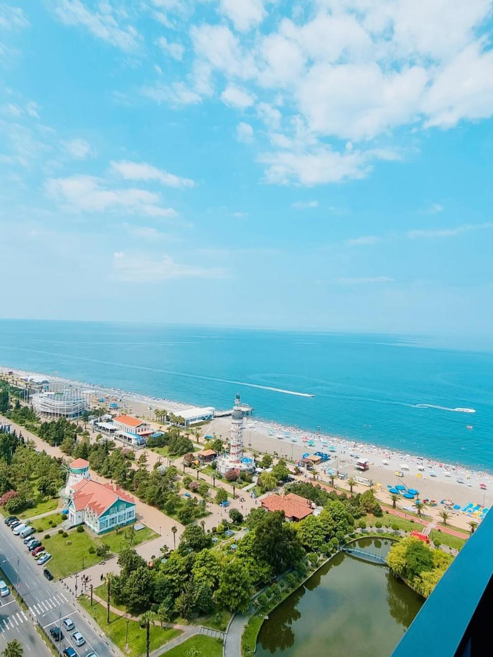 Orbi City Aparthotel 바투미 외부 사진